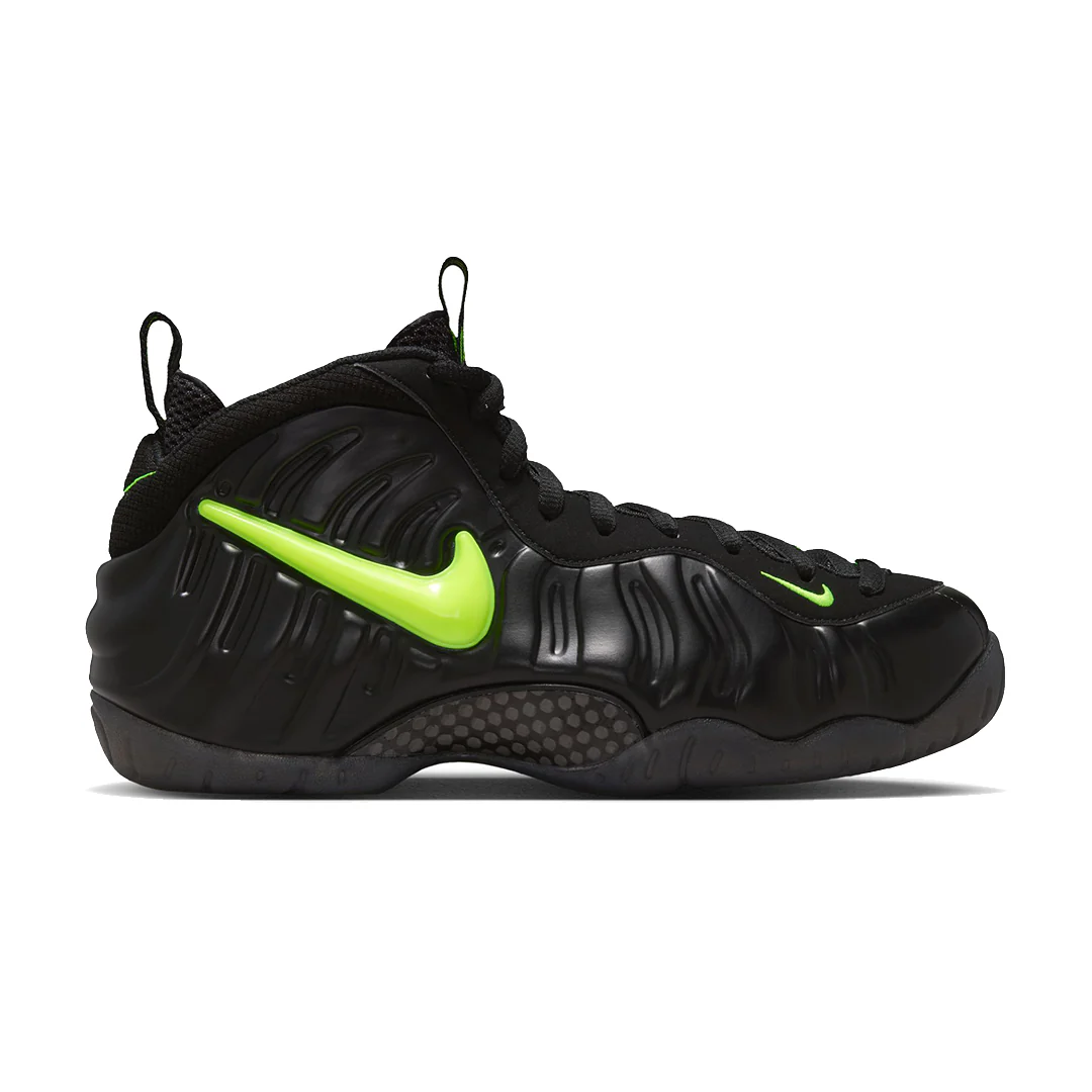 AIR FOAMPOSITE PRO BLACK/VOLTAGE YELLOW