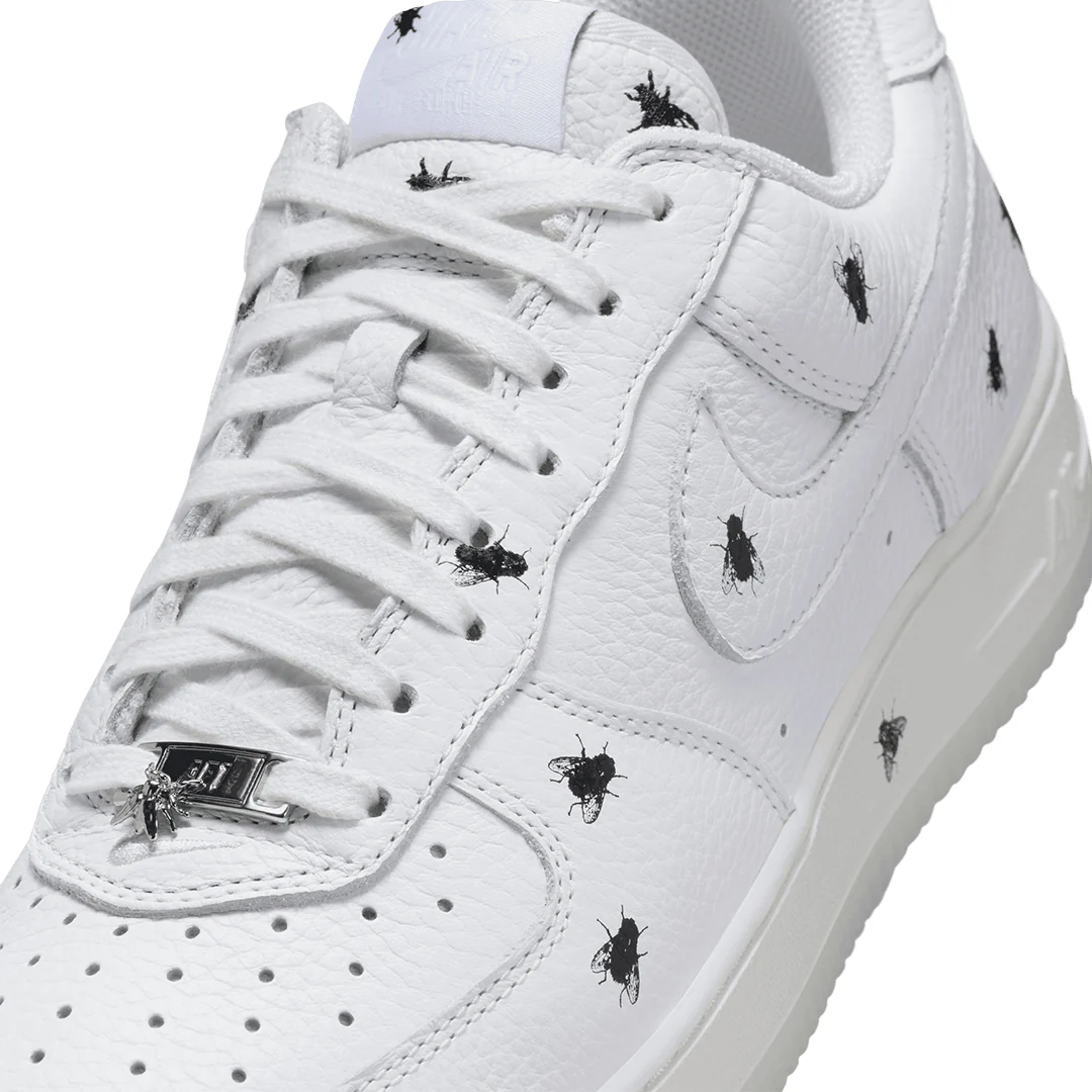 AIR FORCE 1 RETRO LOW "HOUSEFLIES" - Image 4
