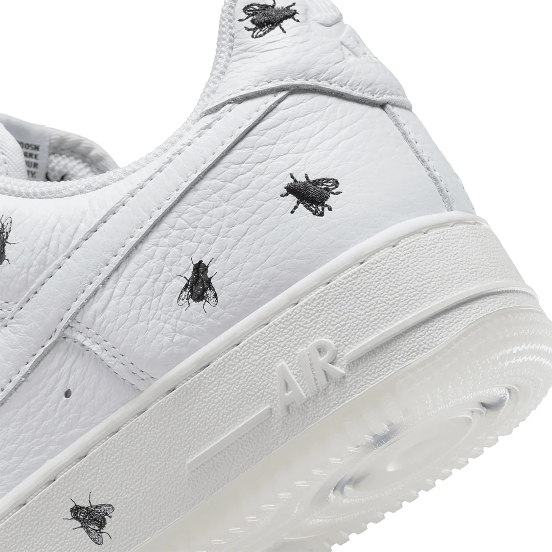AIR FORCE 1 RETRO LOW "HOUSEFLIES" - Image 5