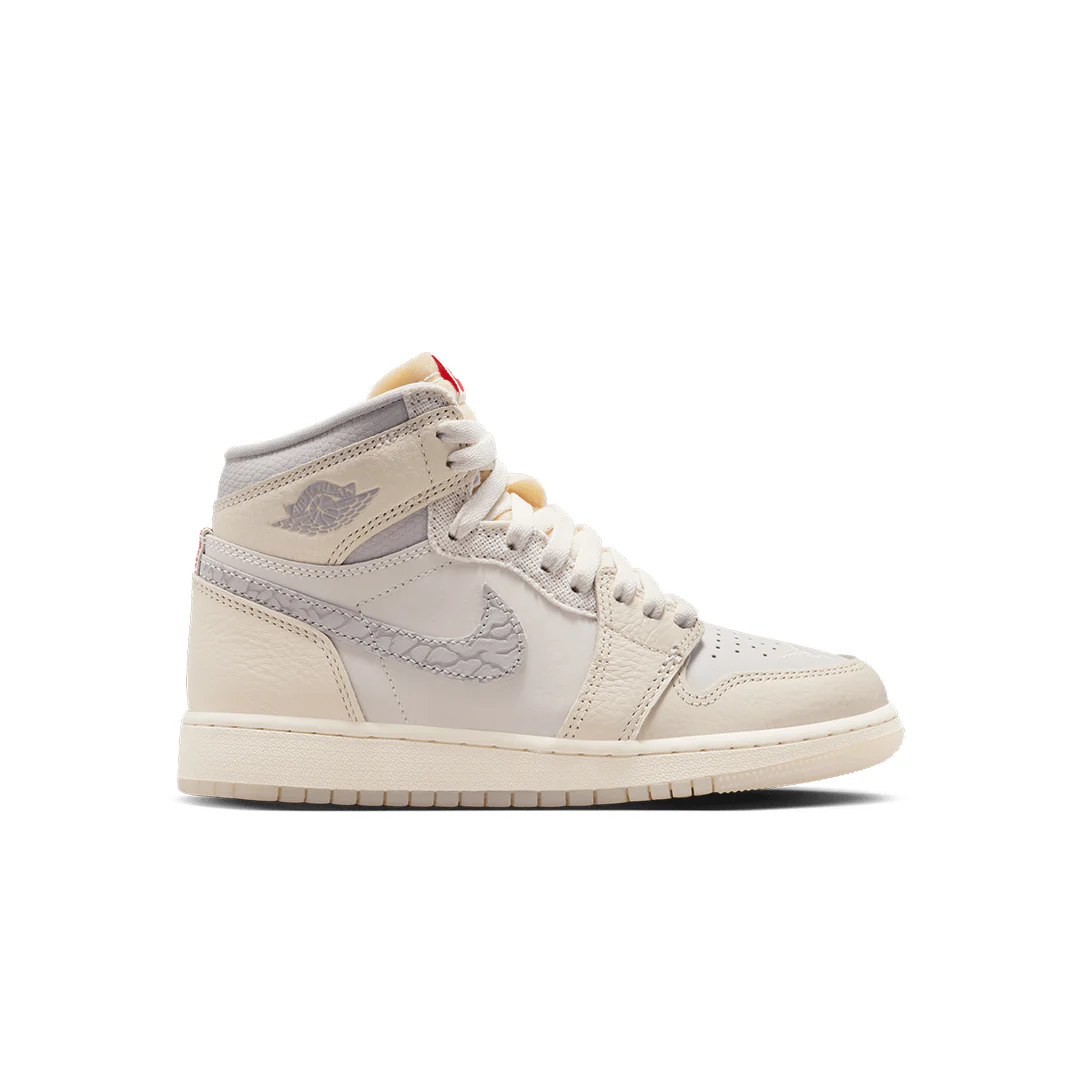 AIR JORDAN 1 HIGH OG (GS) UNIVERSITY RED/ PALE IVORY