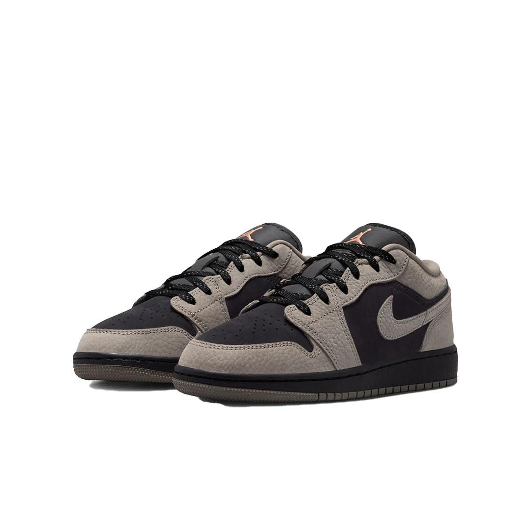 AIR JORDAN 1 LOW SE (GS) BLACK/OLIVE GREY - Image 2