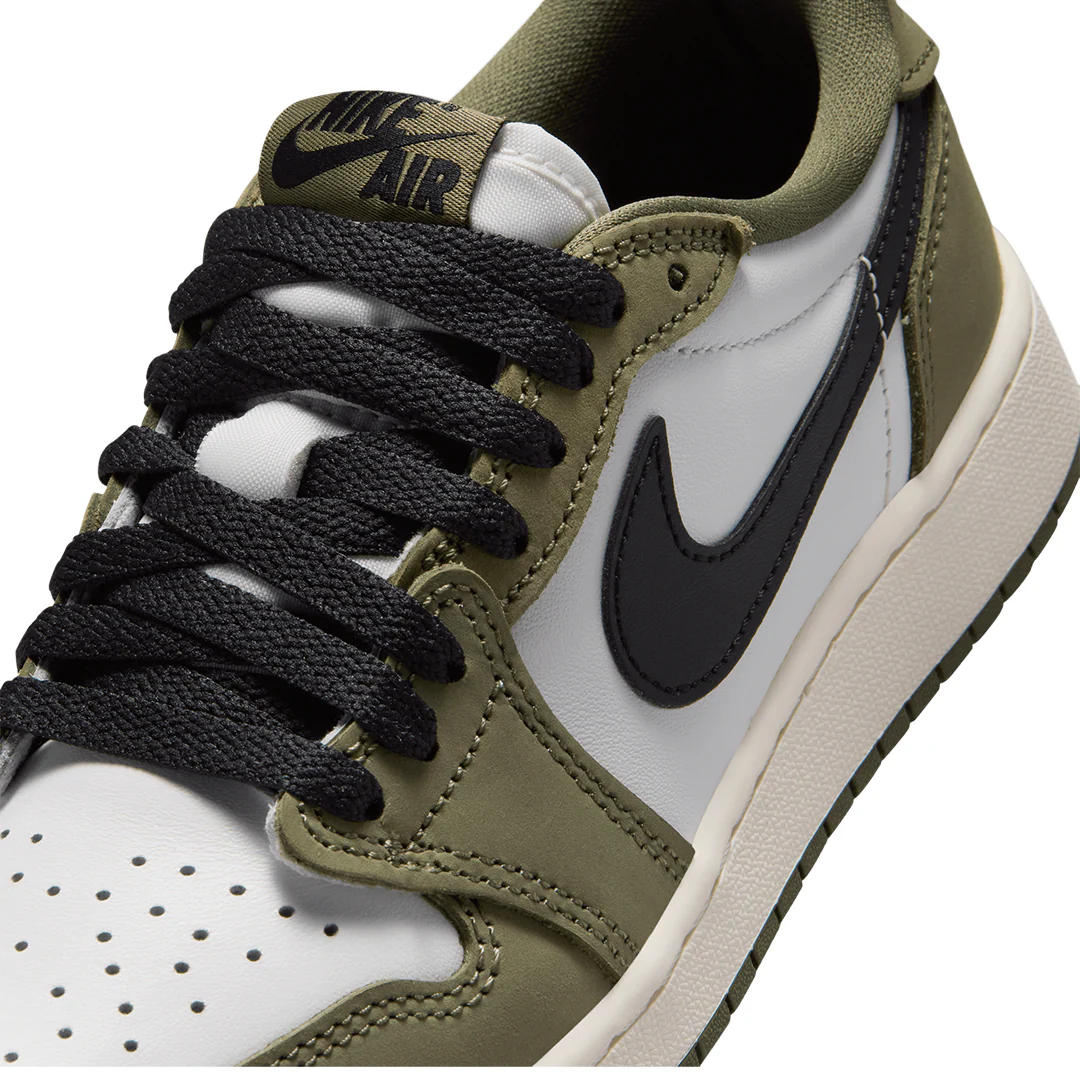 AIR JORDAN 1 RETRO LOW (GS) "MEDIUM OLIVE" - Image 4