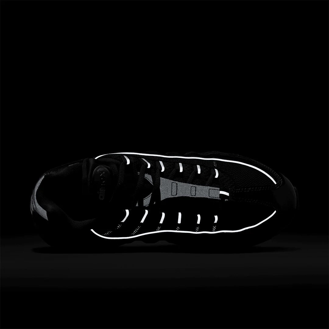 WOMEN'S AIR MAX 95 BIG BUBBLE BLACK PATENT - Image 4