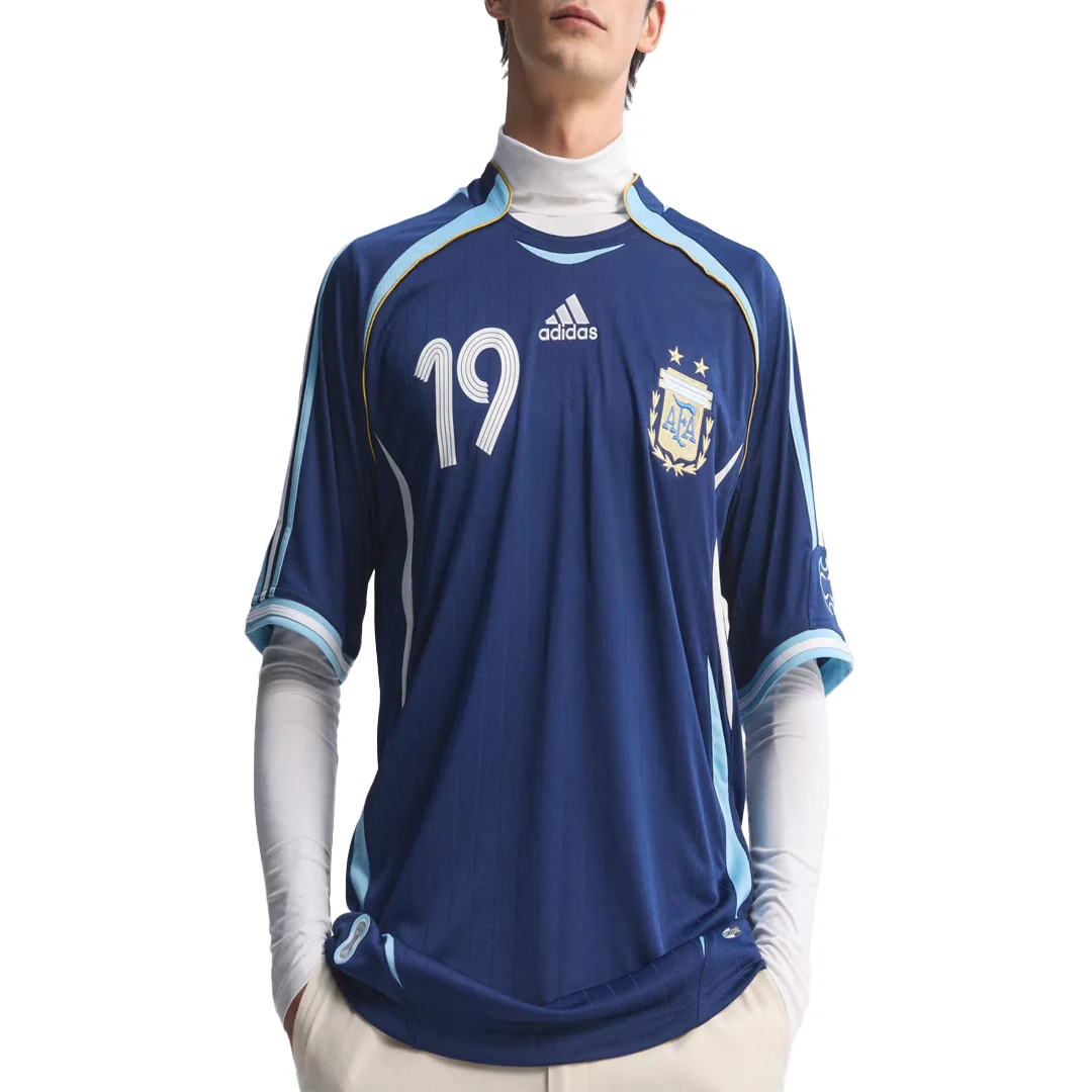 ARGENTINA AWAY MESSI JERSEY BLUE - Image 2