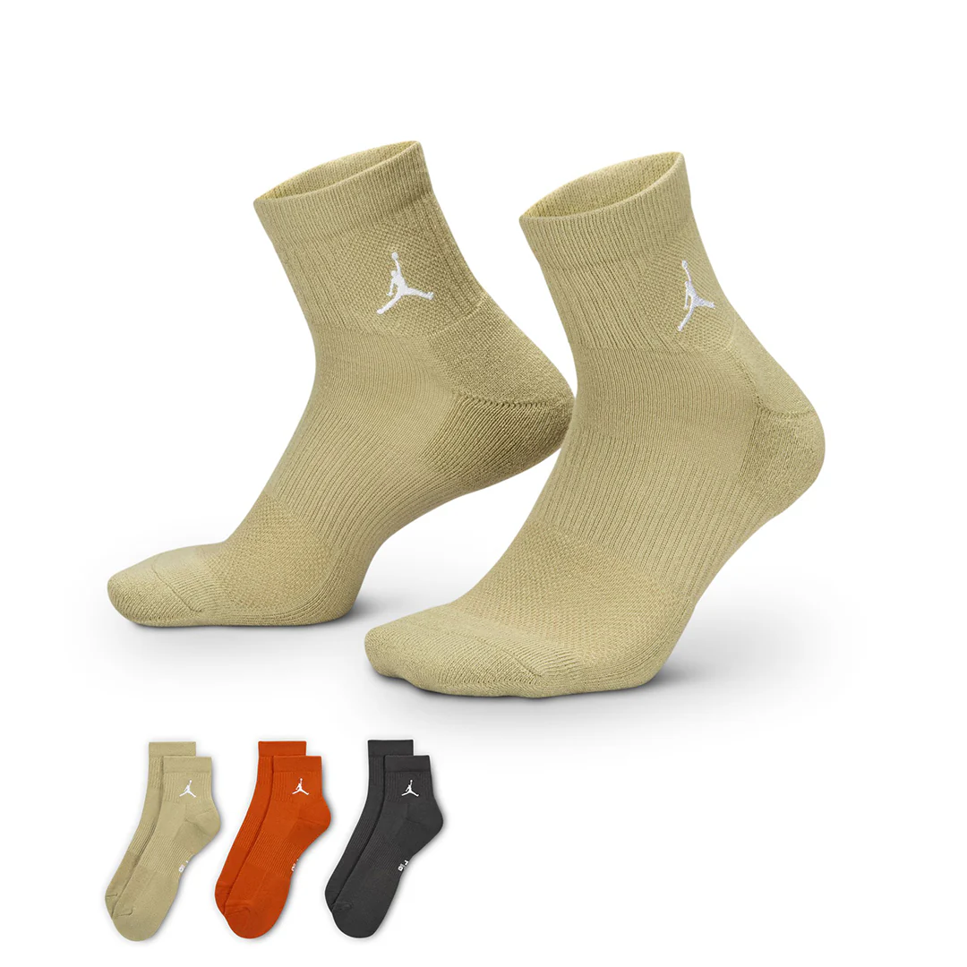 EVERYDAY ANKLE SOCKS (3 PAIRS)