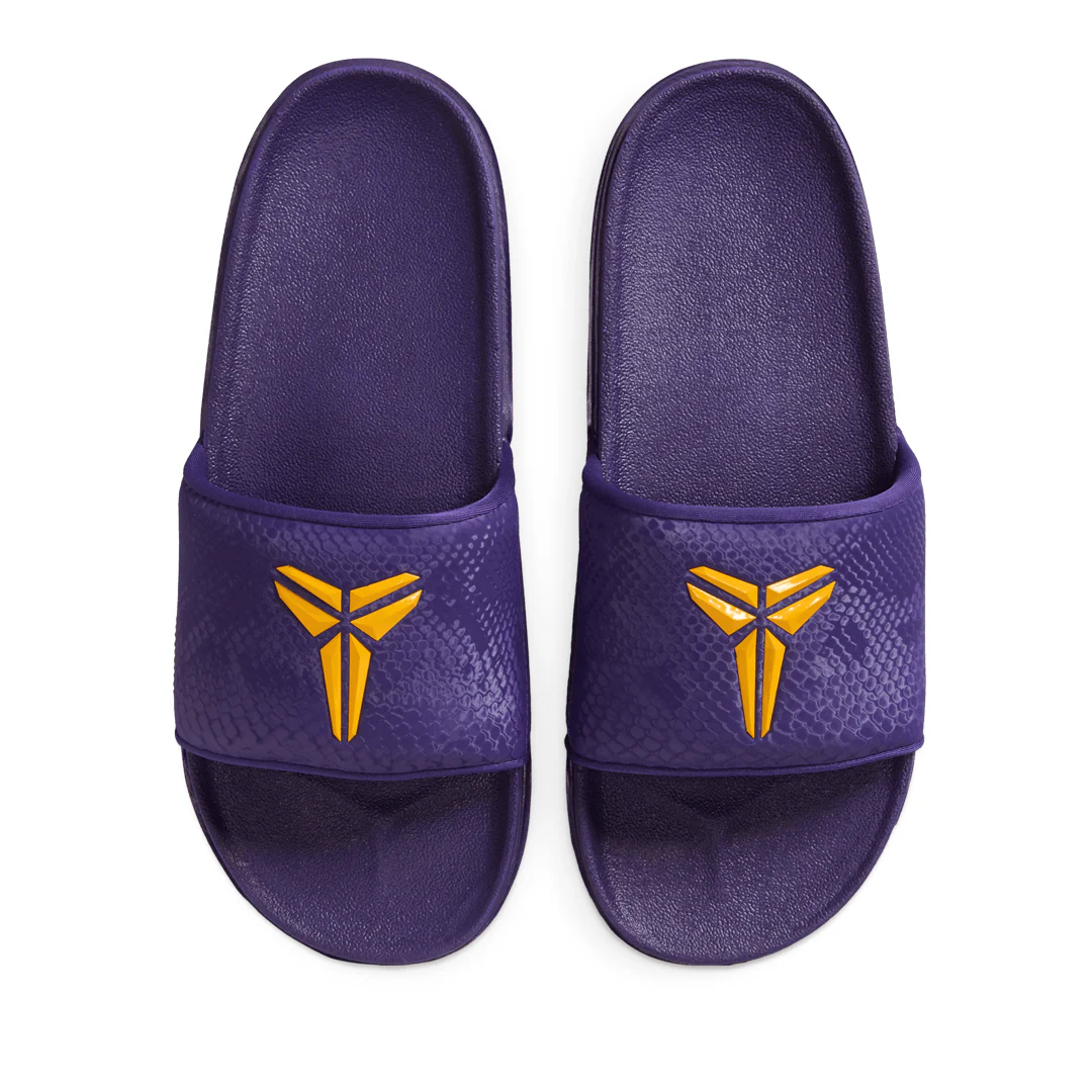KOBE OFFCOURT SLIDE COURT PURPLE/UNIVERSITY GOLD - Image 3
