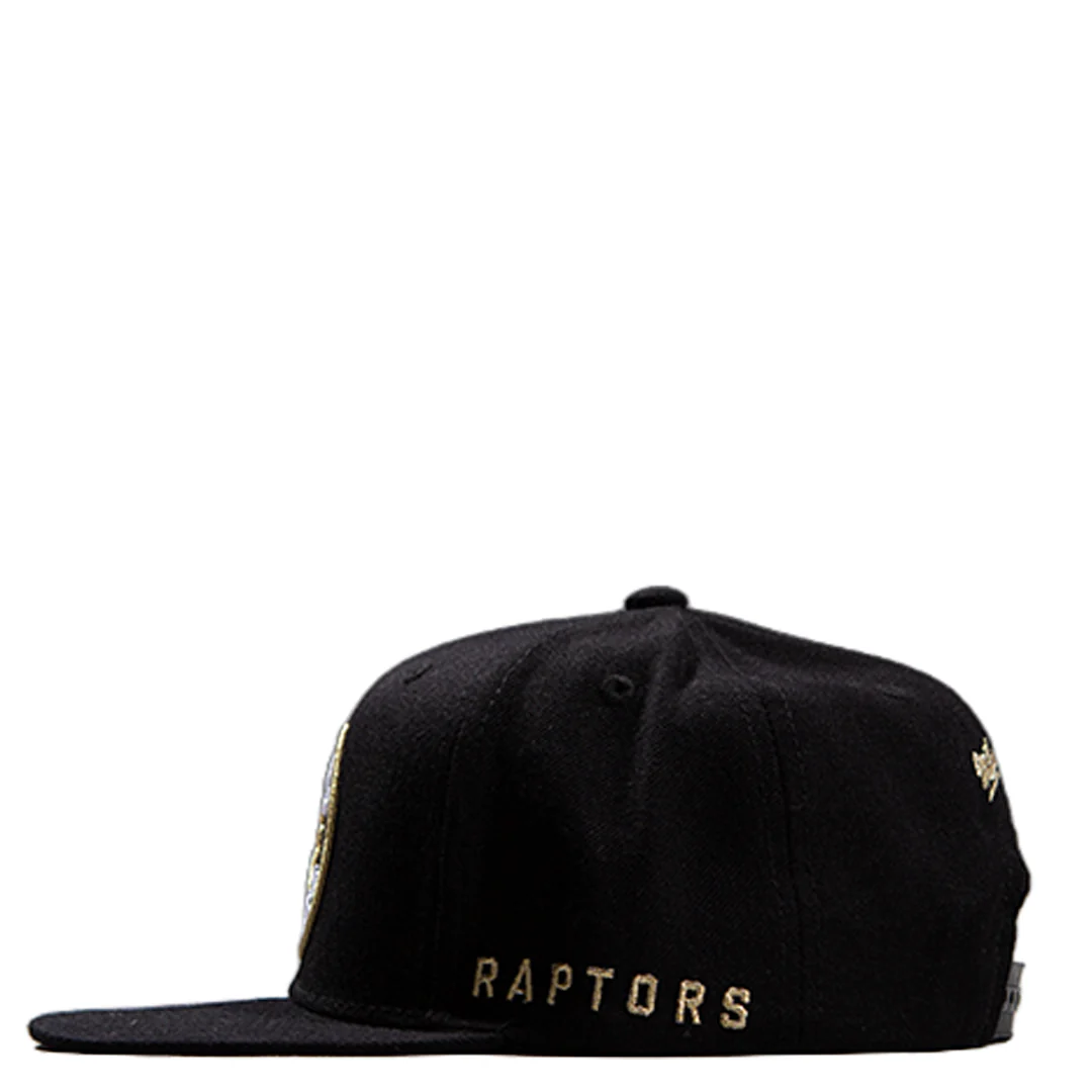 NBA TORONTO RAPTORS METALLIC GOLD LOGO SNAPBACK - Image 3