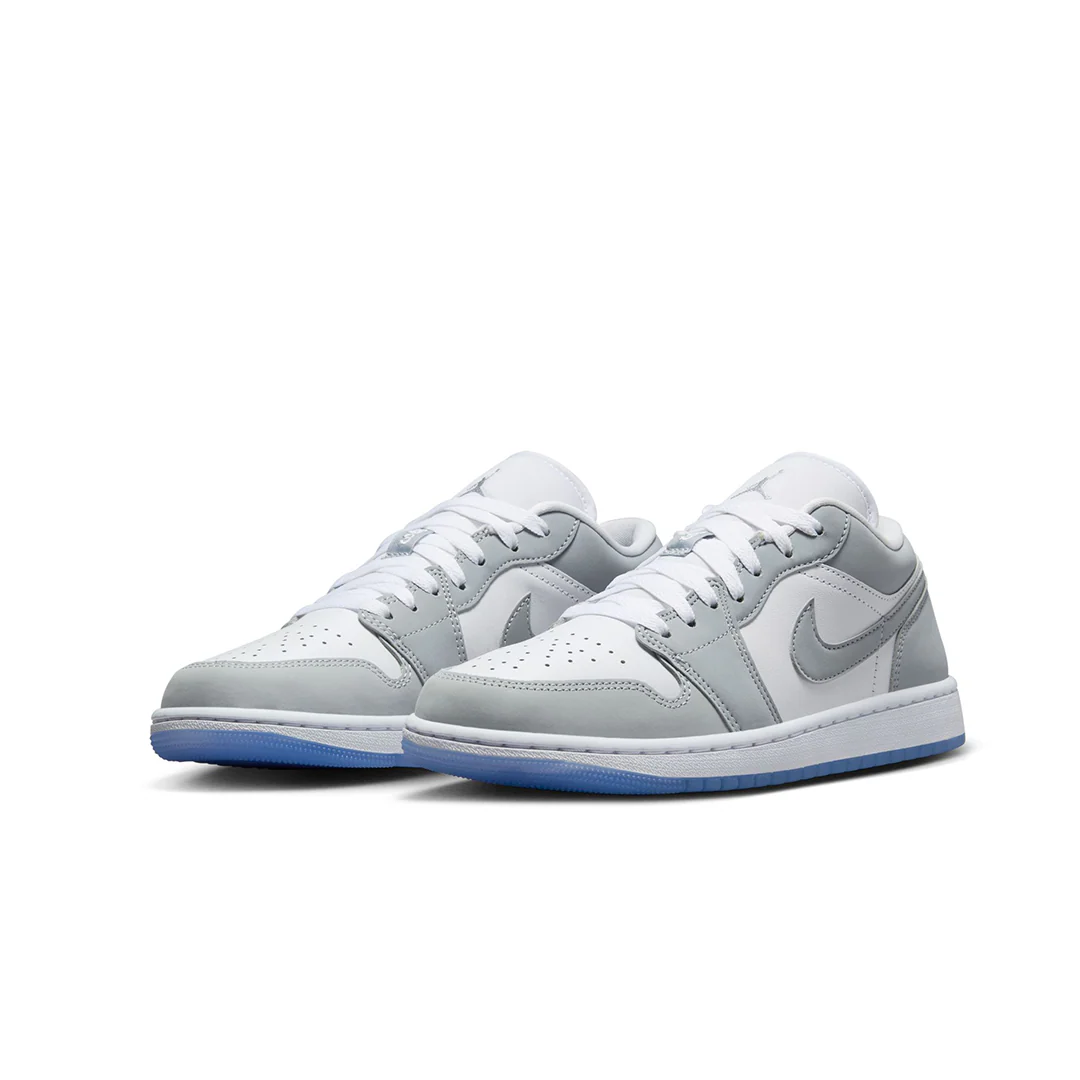 WOMEN'S AIR JORDAN 1 LOW WOLF GREY - Image 2